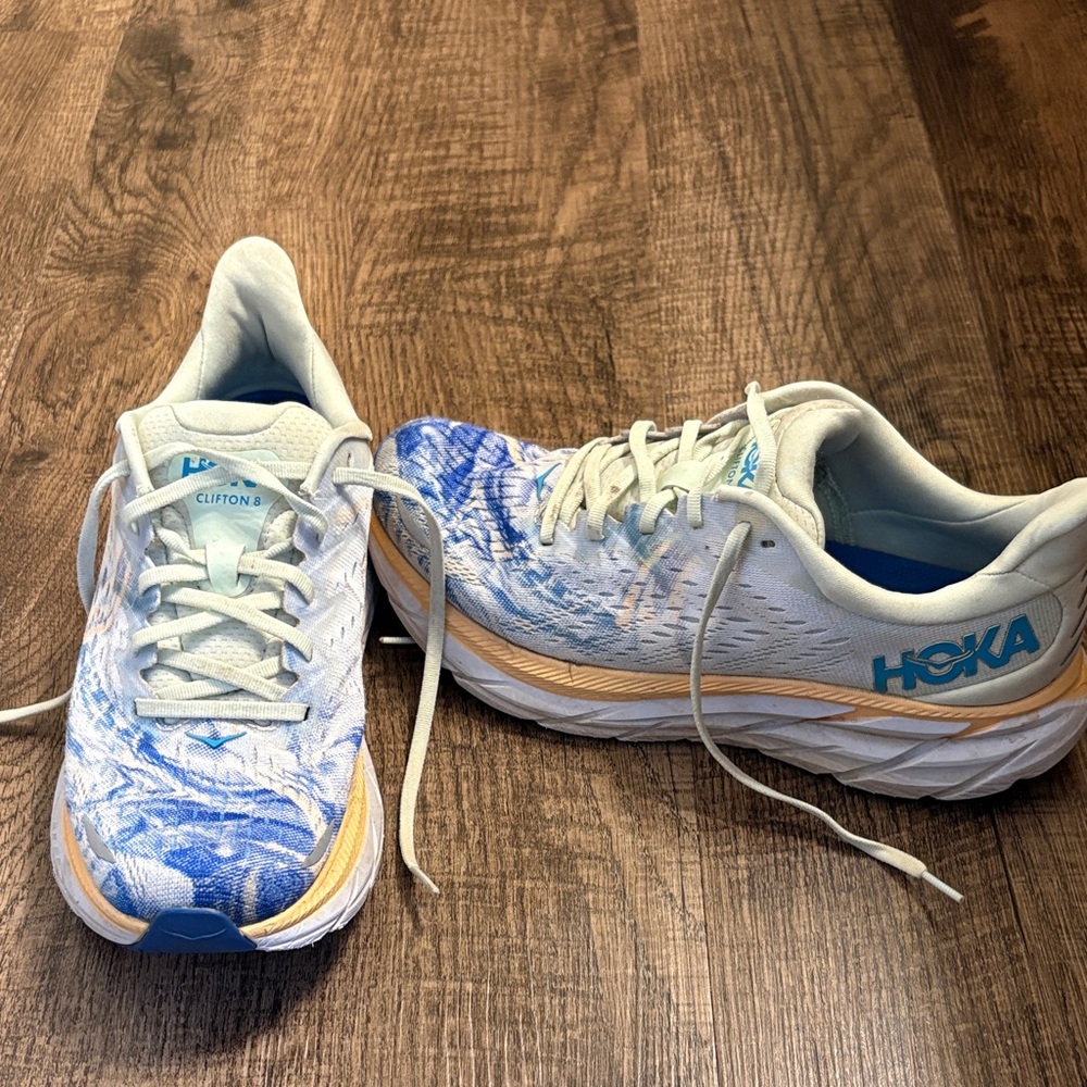 HOKA Men's Clifton 8 Running Shoes - White & Blue